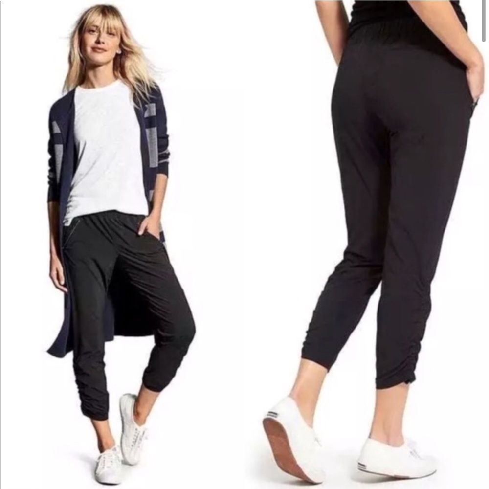Athletic 3/4 length sweats